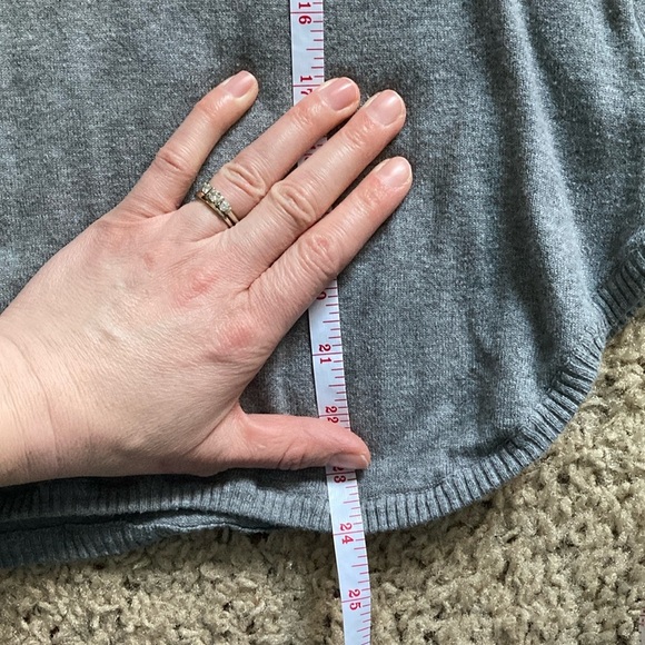 Zara Gray Crew Neck Sweater Soft Knit Relaxed Fit - Picture 10 of 11